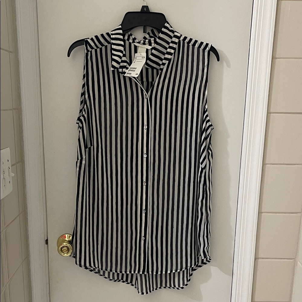 H&M Black and White Striped Button Down Shirt